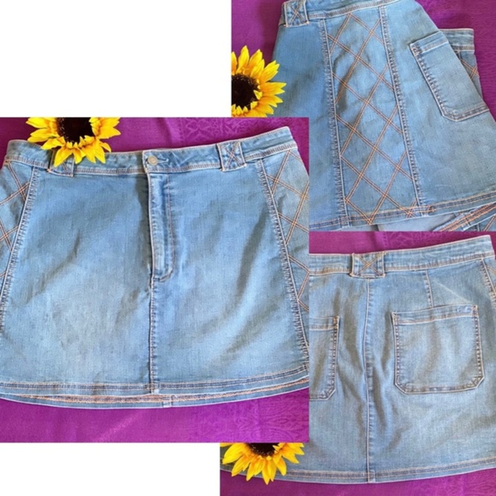 Hollister a-line light wash denim skirt
